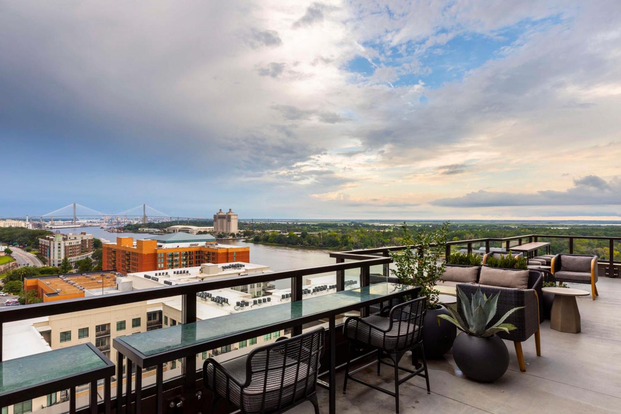 Thompson Savannah, By Hyatt Exterior photo